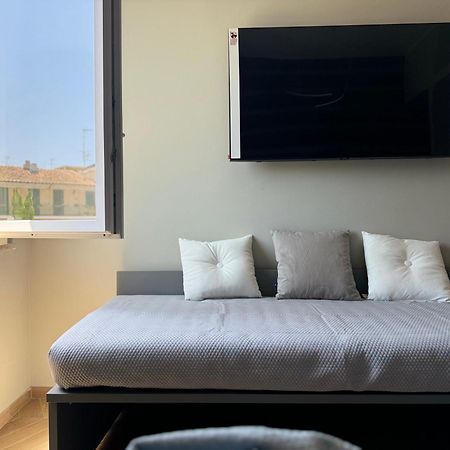 Sky Luxury Rooms Nettuno Eksteriør billede