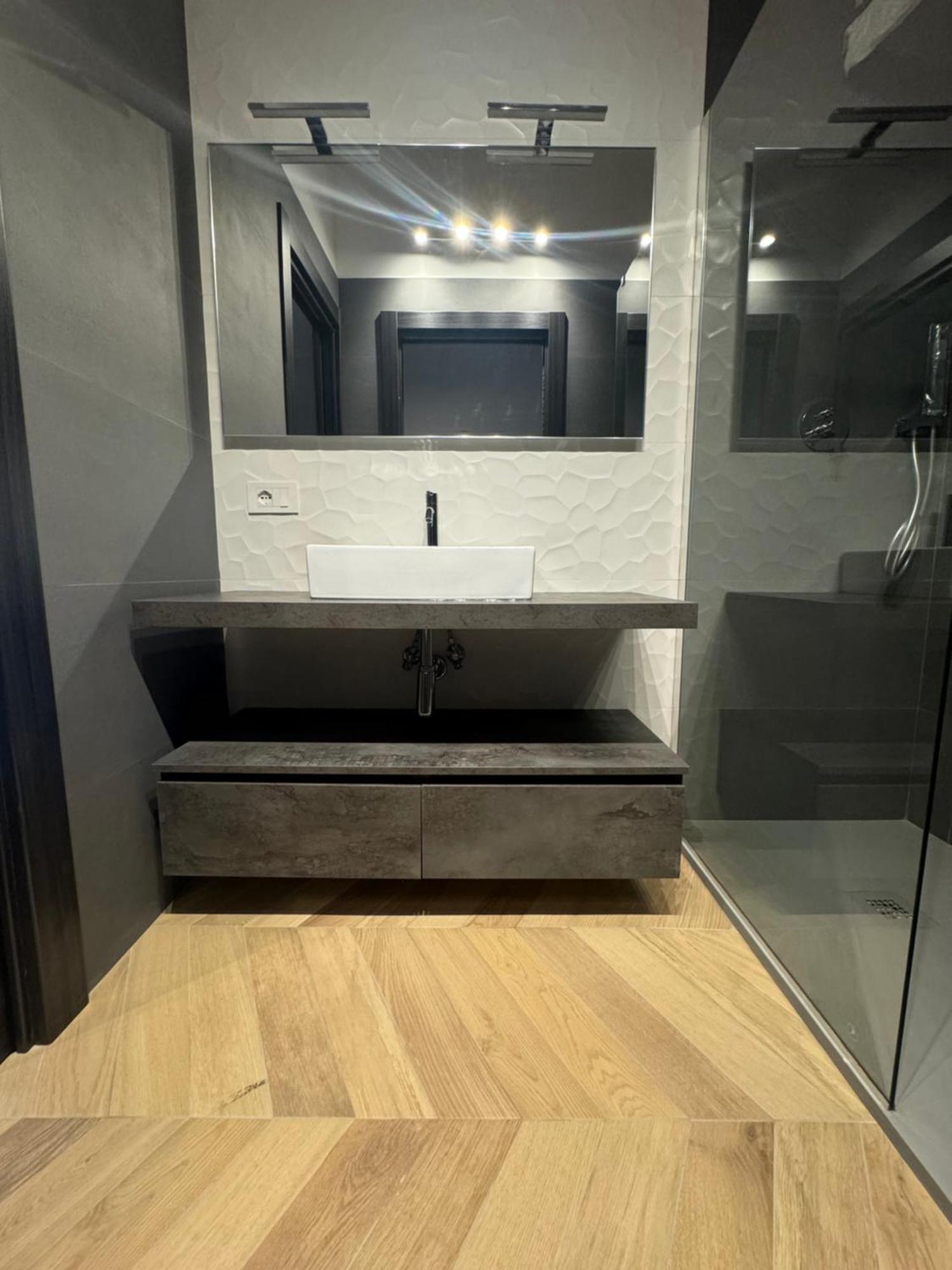 Sky Luxury Rooms Nettuno Eksteriør billede