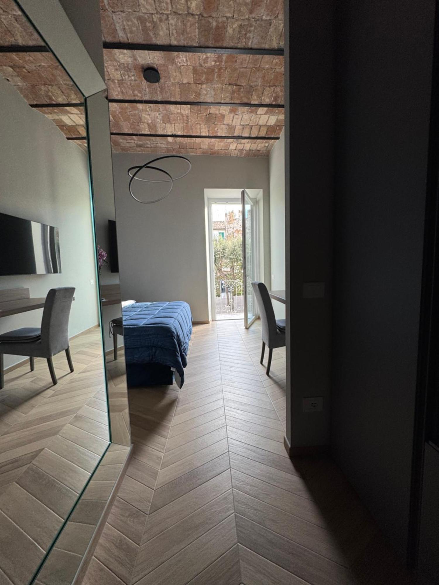 Sky Luxury Rooms Nettuno Eksteriør billede